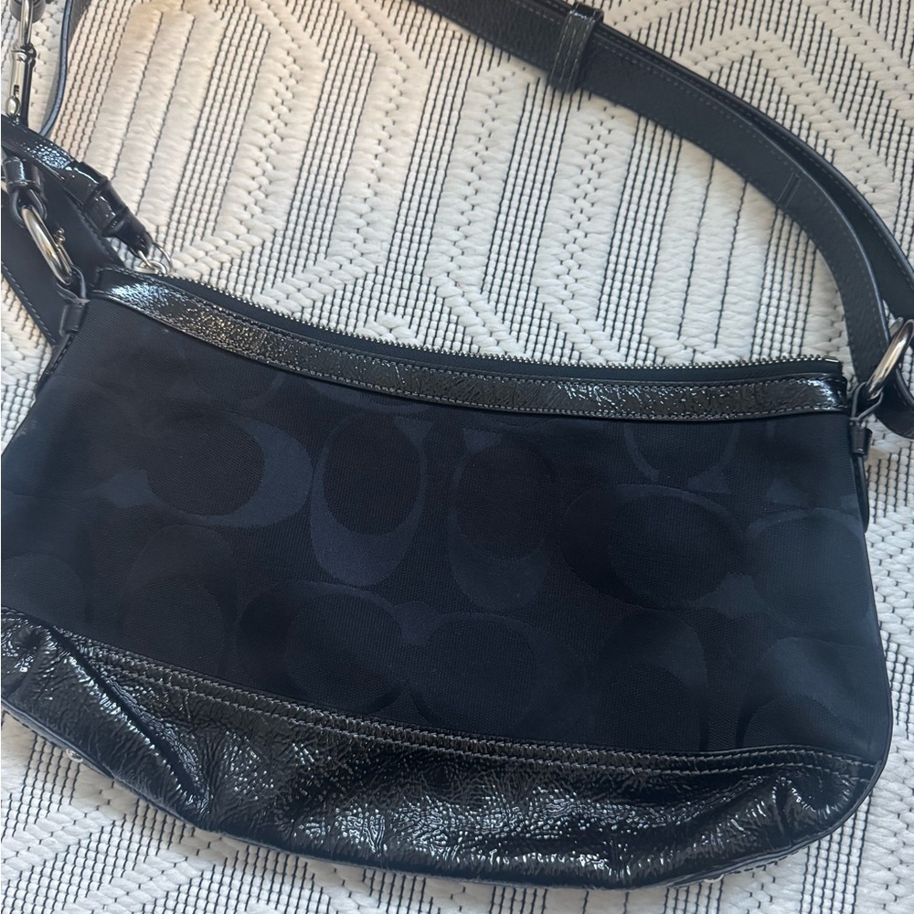Coach Black Signature Canvas and Patent Leather Shoulder Bag​​ - Picture 3 of 8